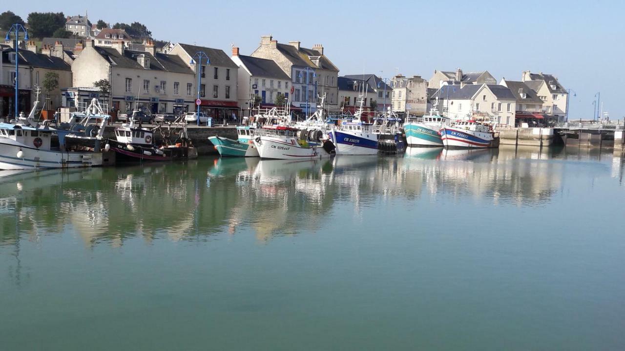 La Maison Du Postier Port-en-Bessin-Huppain Eksteriør billede